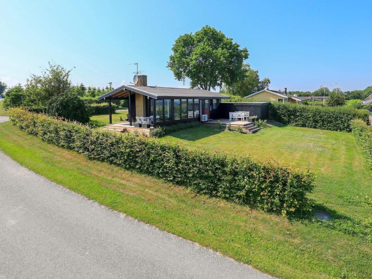 6 Person Holiday Home In Hesselager Luaran gambar